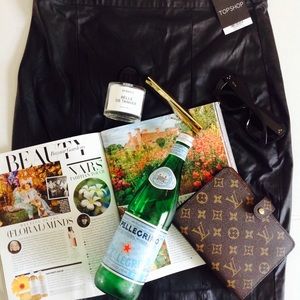 TOPSHOP Faux Leather Skirt